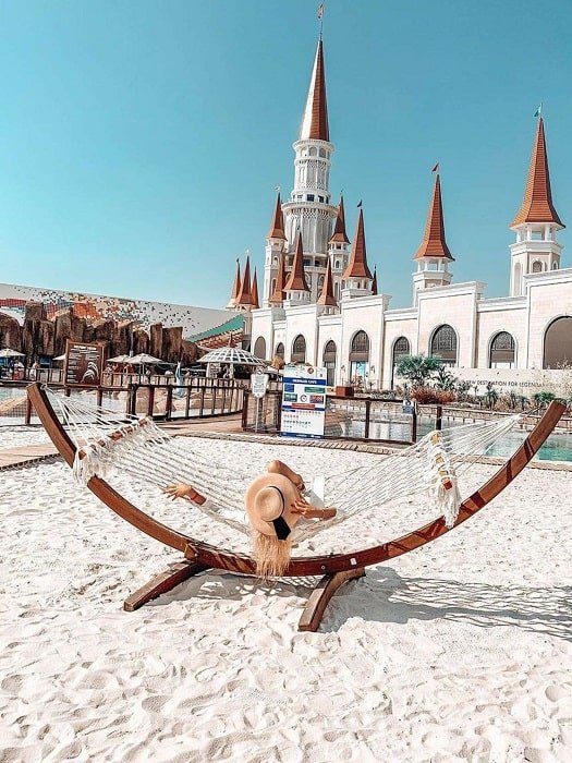 Парк развлечений Land of Legends из Сиде