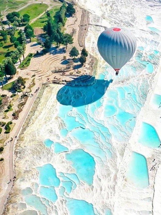 Полет на воздушном шаре в Памуккале из Стамбула
